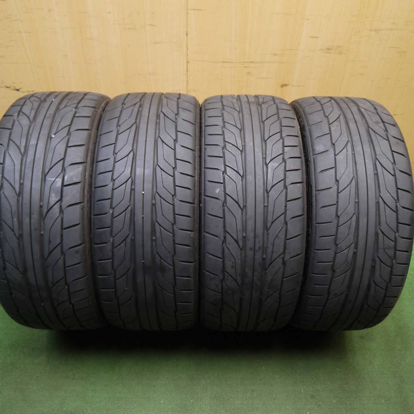 4本価格！22年★SSR Blikker 01F 225/35R19 ニットー NT555 G2 19インチ ブリッカー PCD114.3/5H★5100302Hノ