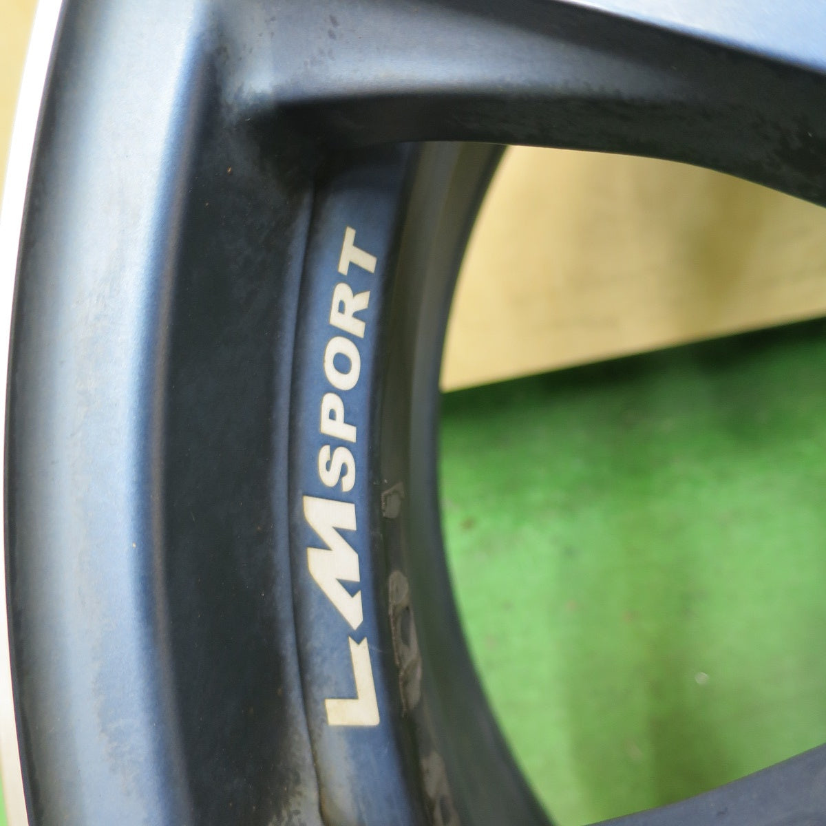 4本価格★LM SPORT cross10 19インチ ホイール LMスポーツ クロス10 19×7.5J PCD114.3/5H★6073102NGホ