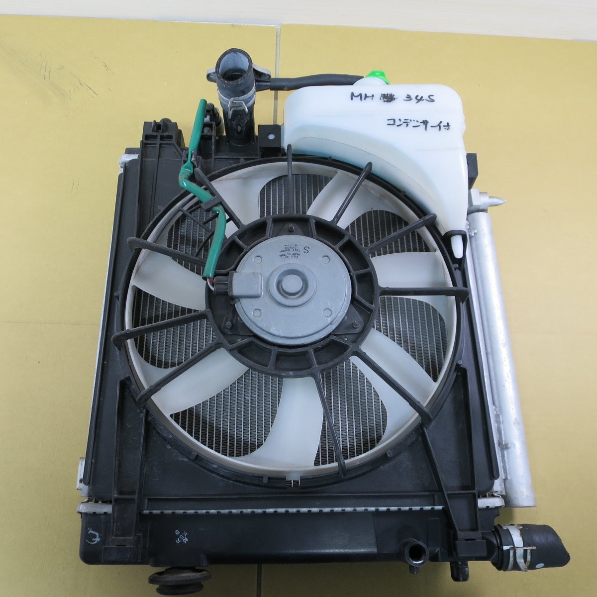 ♪スズキ MH34S MH44S ワゴンR 純正 DENSO ラジエーター 223000-6541 電動 ファン 168000-1881 デンソー カー パーツ♪ [送料無料]