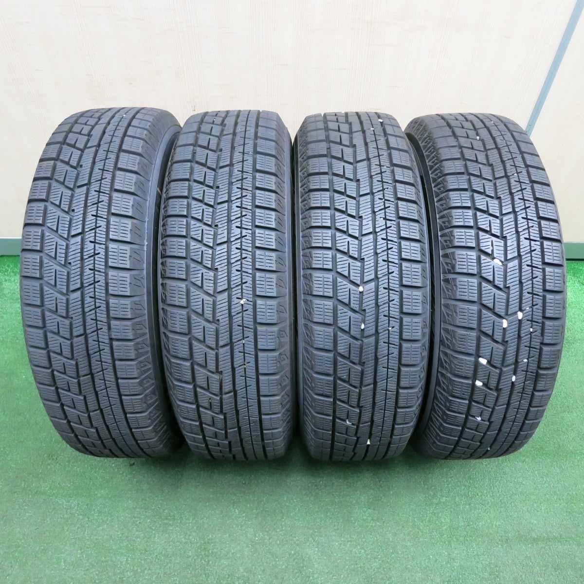 *送料無料* 4本価格！21年★スタッドレス 175/70R14 ヨコハマ アイスガード iG60 VELVA SPORT ヴェルヴァ 14インチ PCD100/4H★4040302TNス