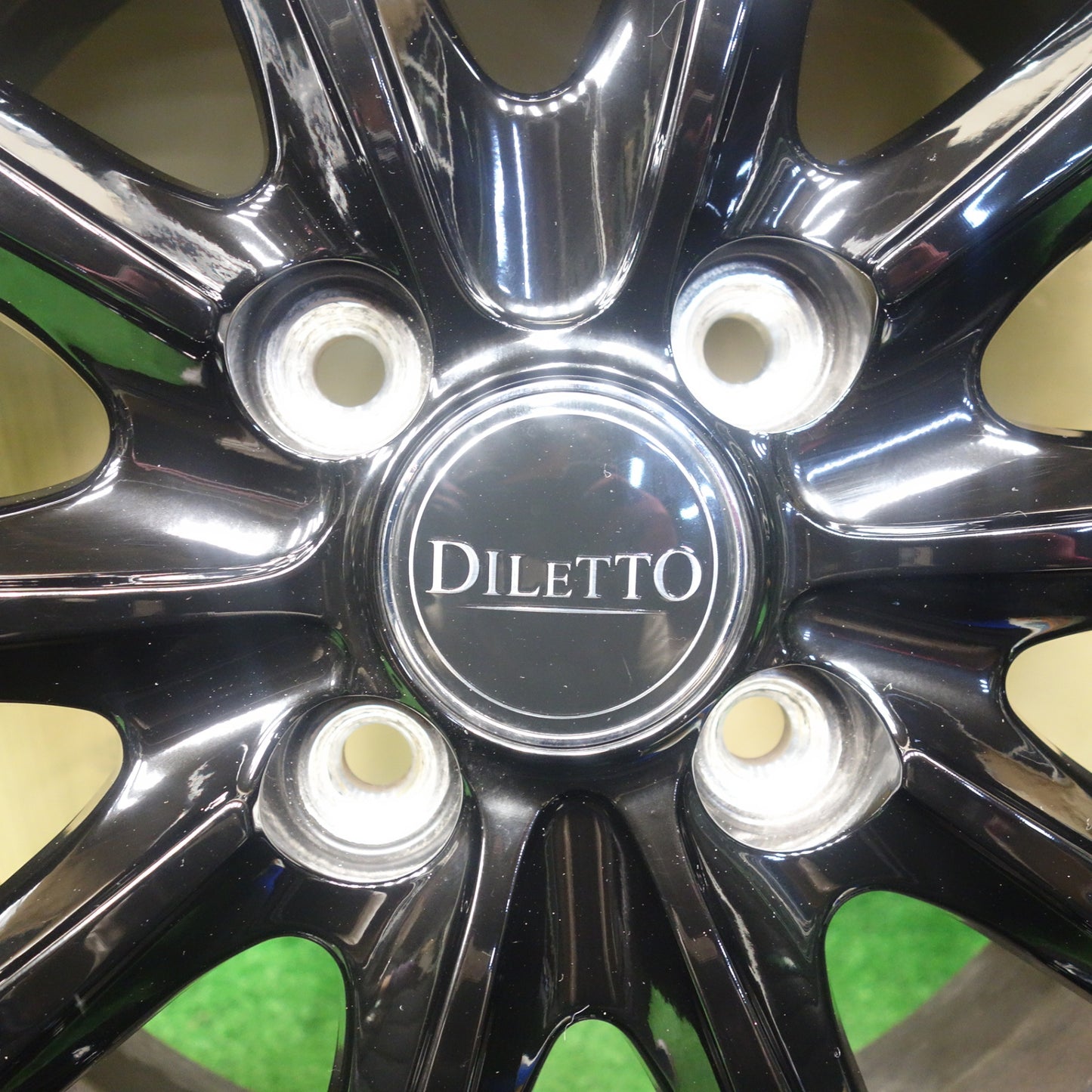 バリ溝！23年！9.5分以上★スタッドレス 165/65R14 トーヨー オブザーブ GIZ2 DILETTO ディレット 14インチ PCD100/4H★5122102KTス