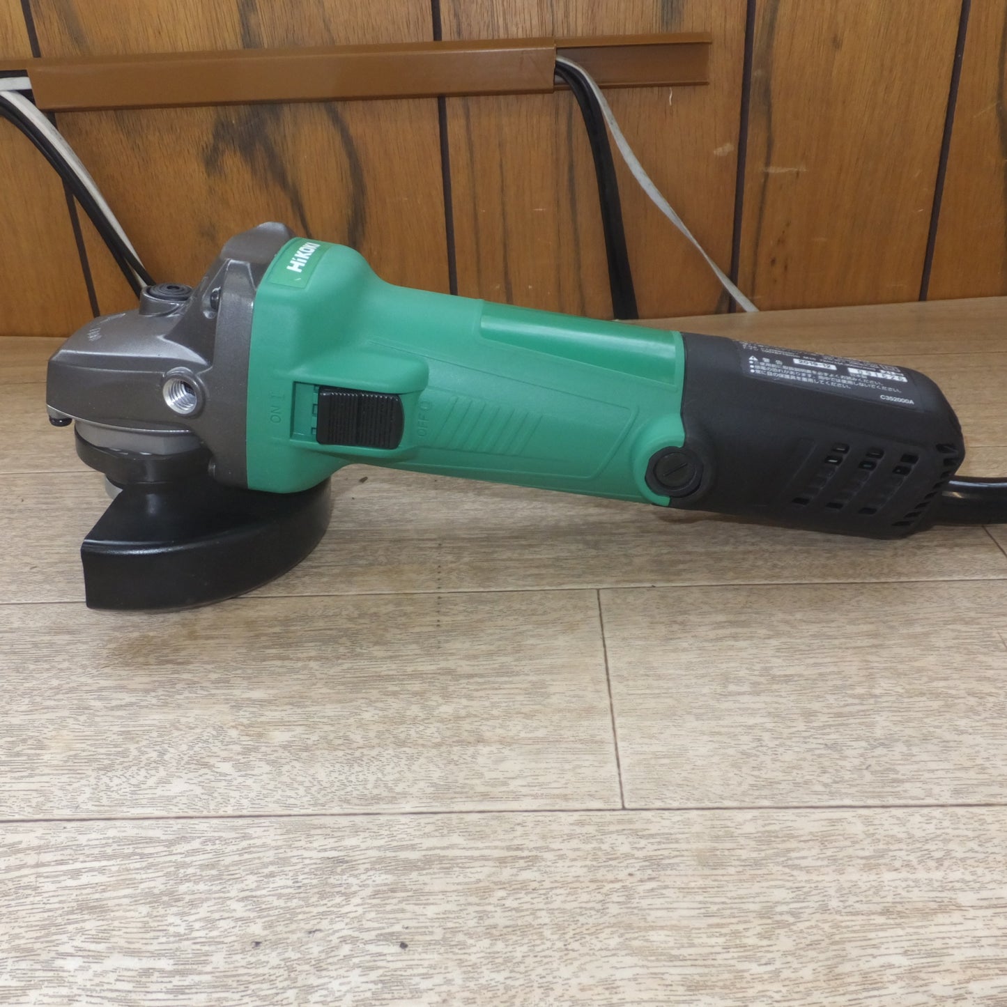 [送料無料] 未使用★ハイコーキ HiKOKI 100mm 電気ディスクグラインダ G10SH6　100V 50/60Hz 780W★