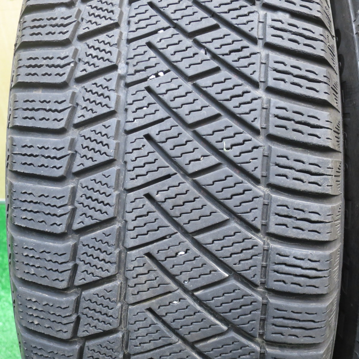 バリ溝！8.5分★フォレスター 等 225/60R17 スタッドレス コンチネンタル コンチバイキング コンタクト6 LAUFBAHN ラウフバーン 17インチ PCD100/5H★5120401NJス