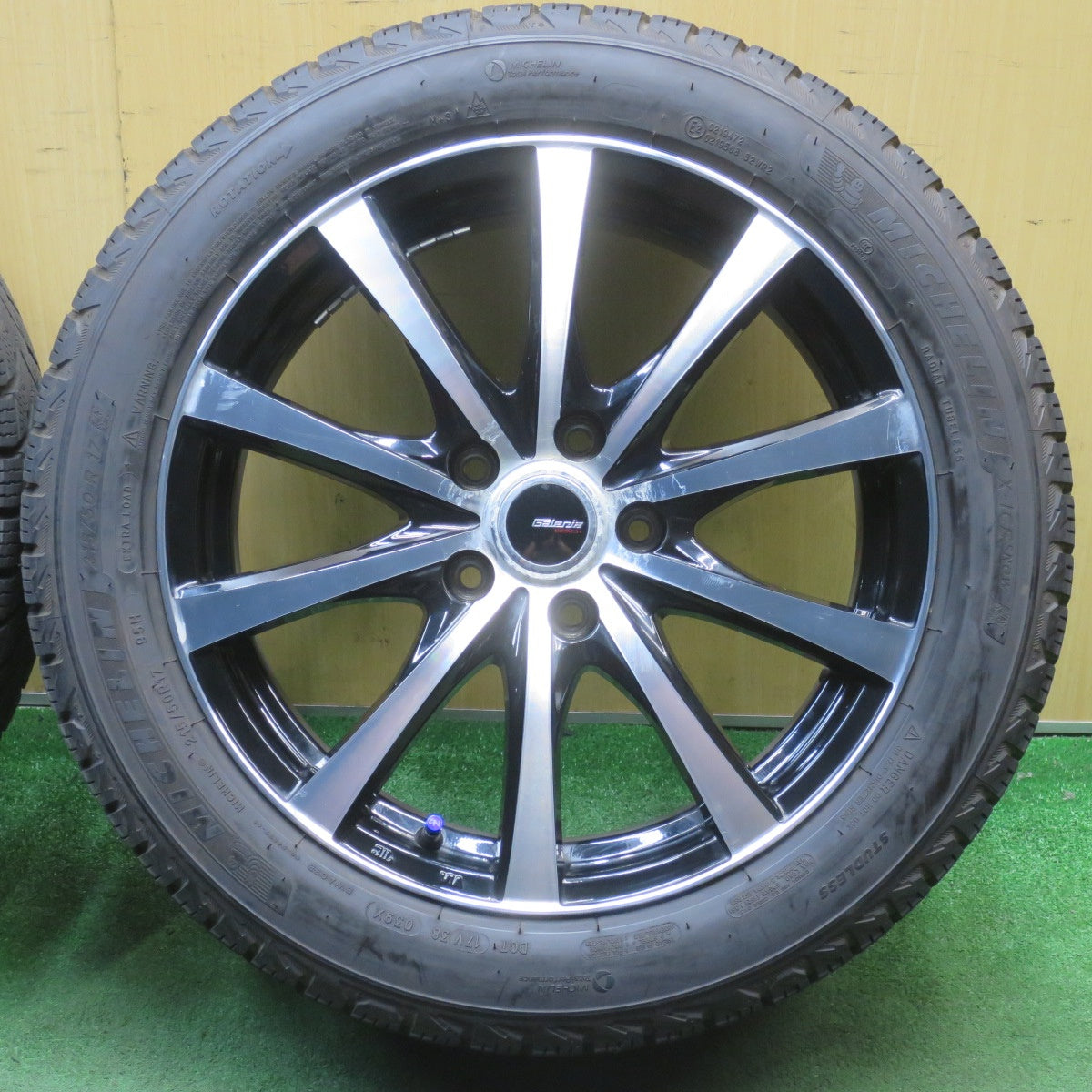 バリ溝！23年！9.5分★スタッドレス 215/50R17 ミシュラン X-ICE SNOW Galeria GS01 ガレリア 17インチ PCD114.3/5H★6051810NJス