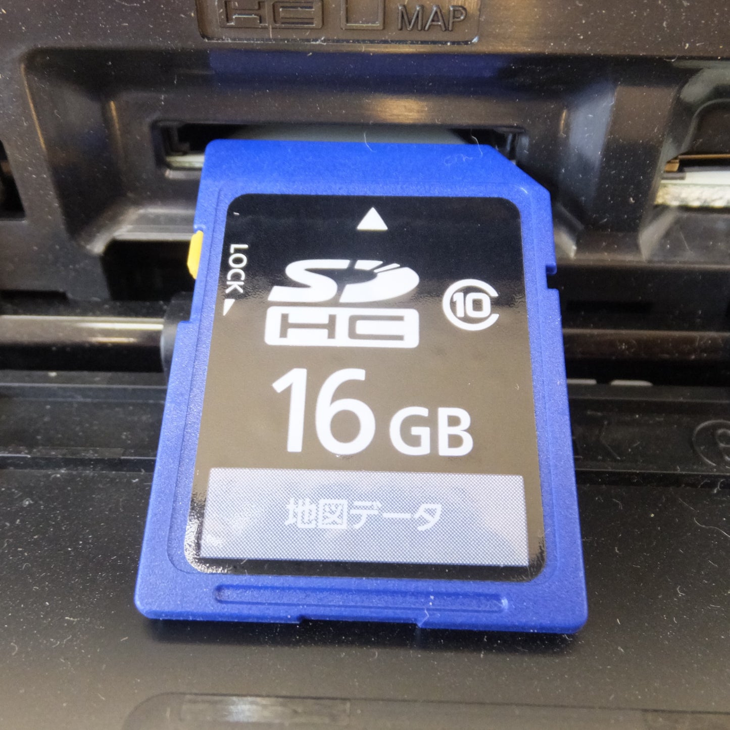 [送料無料] ジャンク★パナソニック Panasonic SDカーナビステーション CN-F1D　大画面 9V型ディスプレイ　Blu-ray Disc 再生機能★
