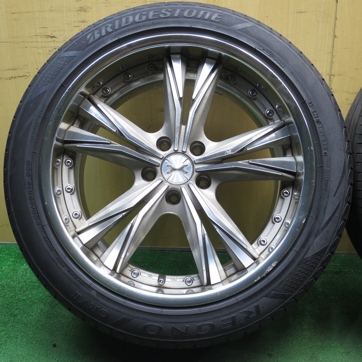 4本価格！21年★245/45R19 ブリヂストン レグノ GRV2 MAVERICK MV-605S マーベリック 19インチ PCD114.3/5H★5060901NJノ
