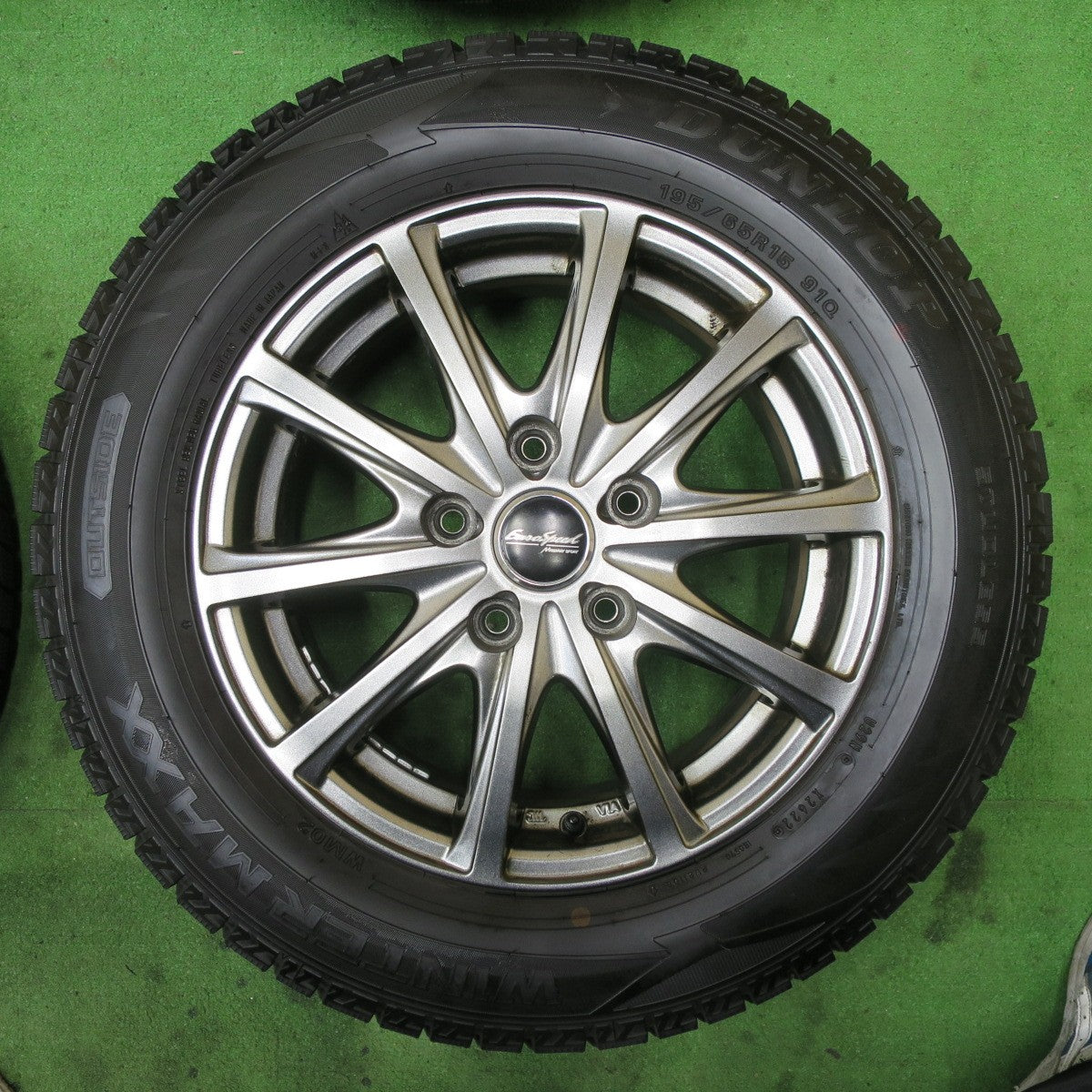 バリ溝！22年！キレイ！9.5分以上★スタッドレス 195/65R15 ダンロップ ウインターマックス WM02 EuroSpeed MANARAY SPORT ユーロスピード 15インチ PCD114.3/5H★5062002TTス