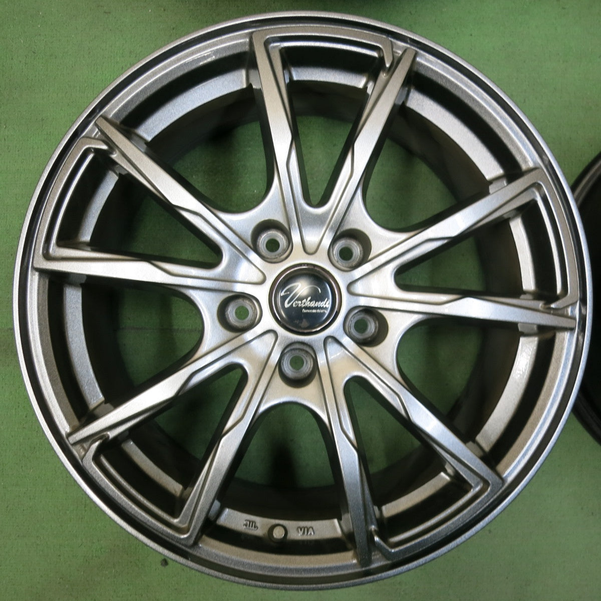 4本価格★Verthandi ホイール 17インチ ヴェルサンディ ヴェルザンディ 17×7J PCD114.3/5H★5042305SYホ