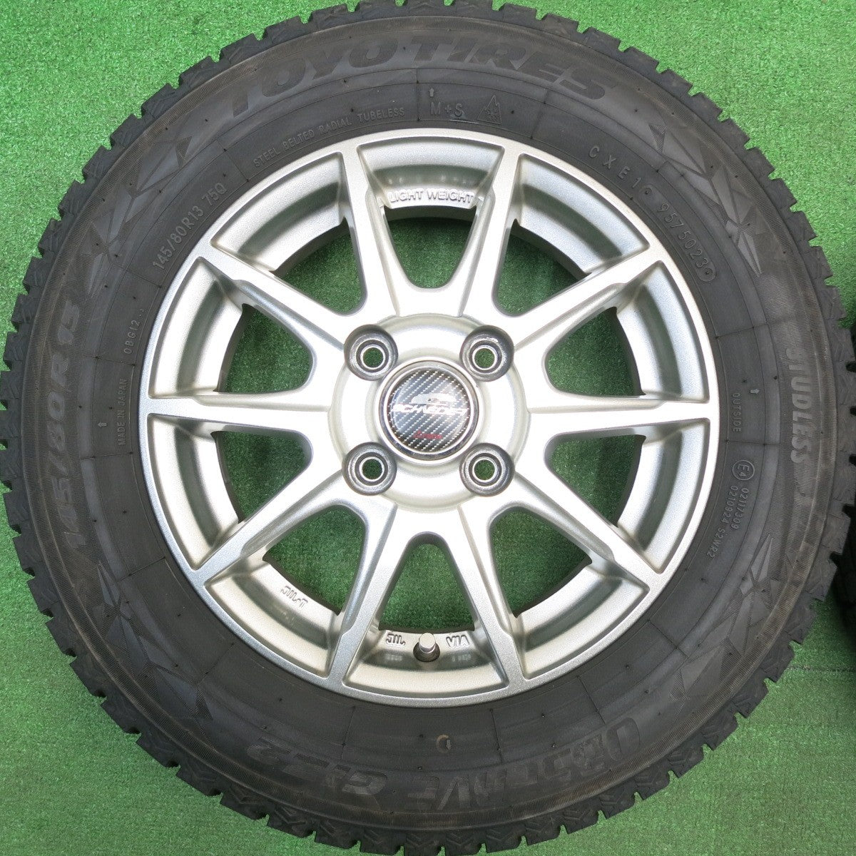 バリ溝！23年！ほぼ10分★スタッドレス 145/80R13 トーヨー オブザーブ GIZ2 SCHNEIDER シュナイダー 13インチ PCD100/4H★5121306HAス