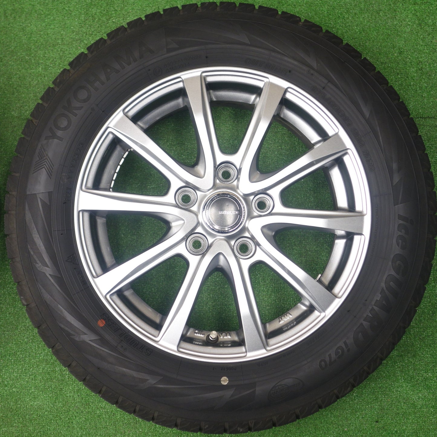 バリ溝！23年！9.5分★スタッドレス 185/65R15 ヨコハマ アイスガード iG70 MiLLOUS VX ミルアス 15インチ PCD114.3/5H★6021902KTス
