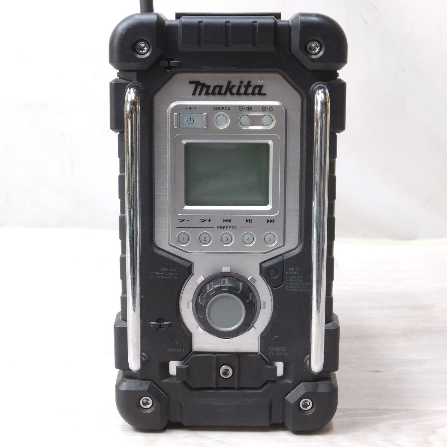 [送料無料] 美品◆マキタ 充電式 ラジオ MR103 本体のみ コードレス アウトドア 防災 現場◆