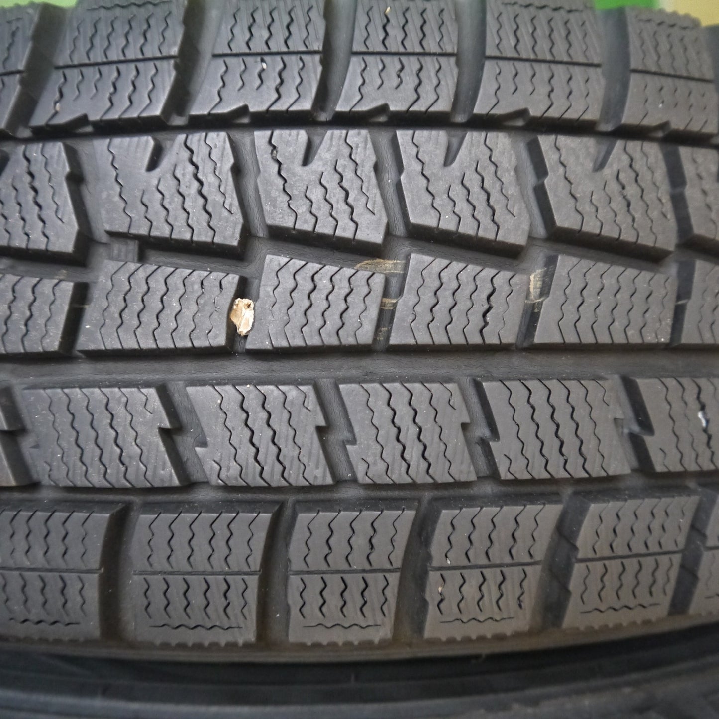 バリ溝！キレイ！9.5分以上★スタッドレス 185/70R14 ダンロップ ウインターマックス WM01 FINAL SPEED MiD ファイナルスピード マルカ 14インチ PCD100/4H★6012102Hス