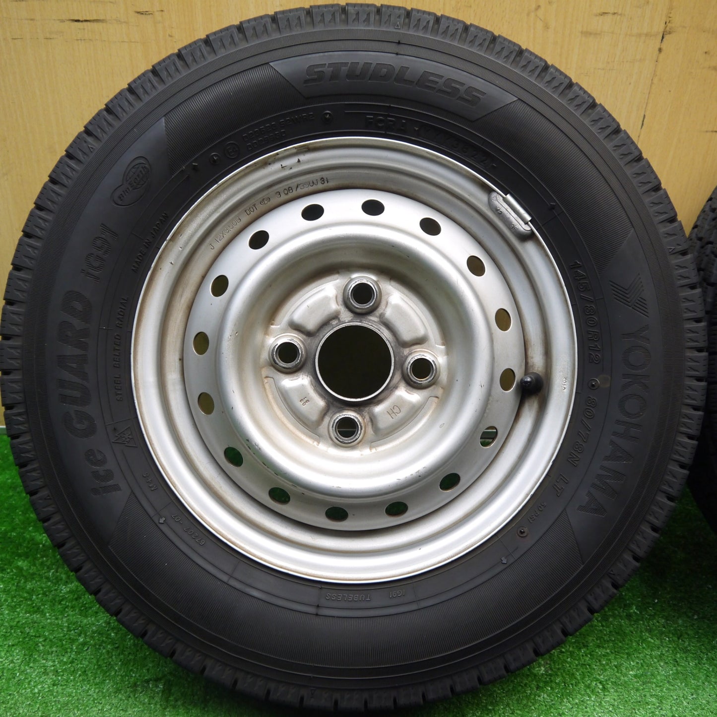 バリ溝！22年！9.5分★スタッドレス 145/80R12 80/78N ヨコハマ アイスガード iG91 スチール ホイール 12インチ PCD100/4H★5111402KKス