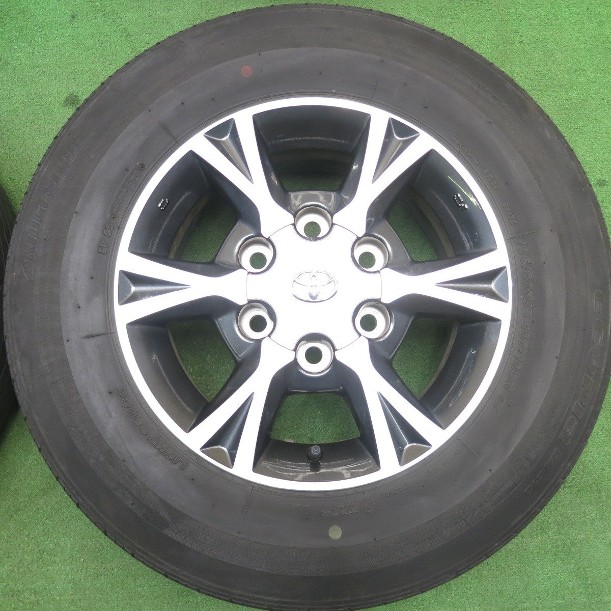 キレイ！21年★トヨタ 200系 ハイエース 純正 OP 195/80R15 107/105N ブリヂストン エコピア RD613 15インチ PCD139.7/6H★5051606AKノ