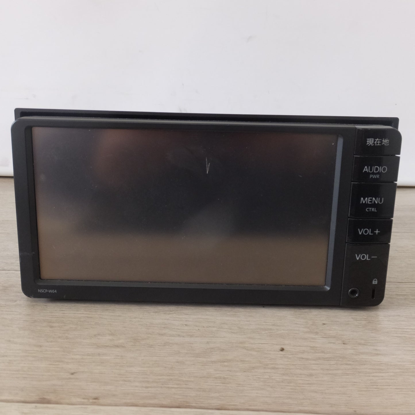 [送料無料] 現状品★パイオニア製 トヨタ 純正 エントリーナビ SDナビゲーション NSCP-W64 08545-00W61 セキュリティロック[77]★