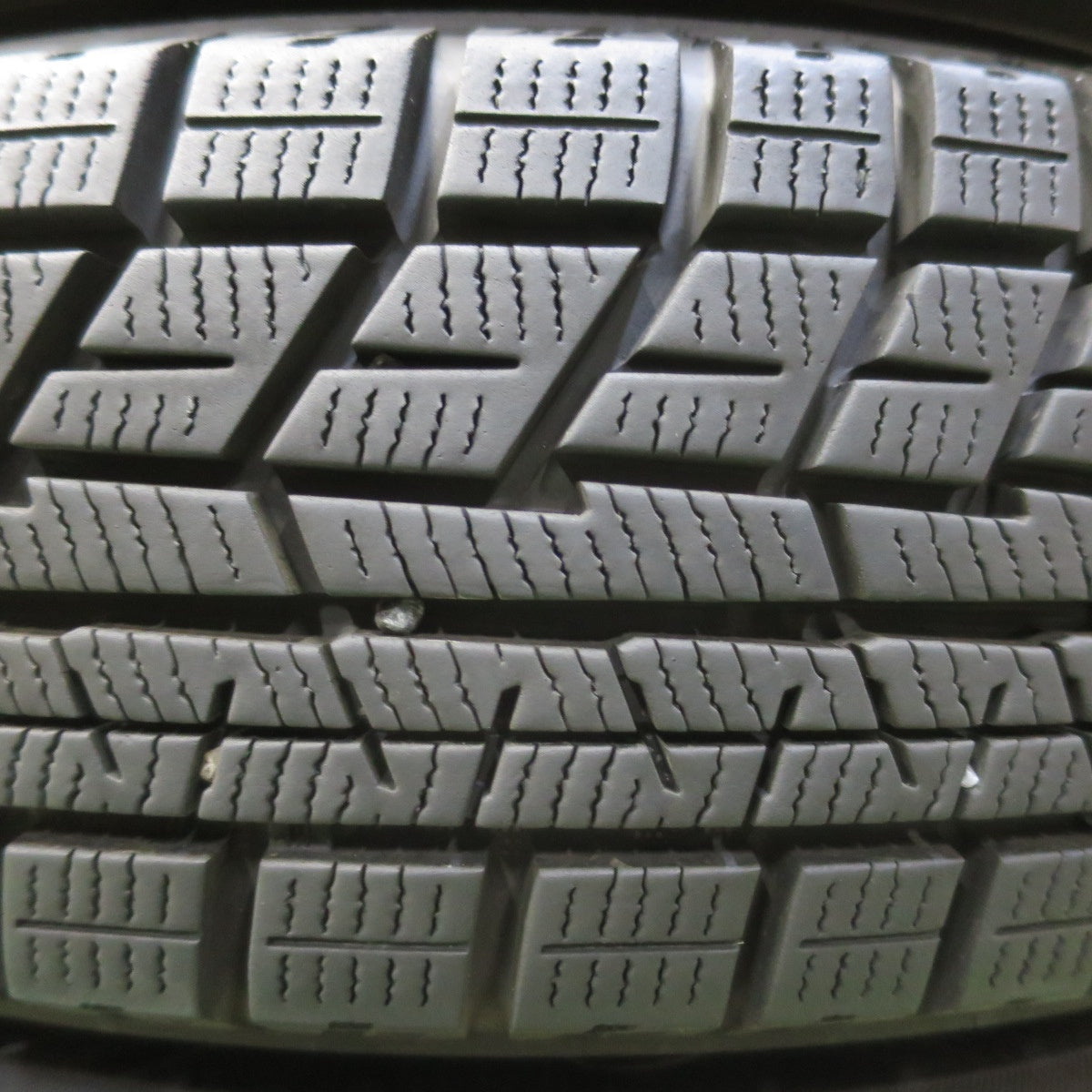 バリ溝！23年！9分★ダイハツ タント 純正 スチール 145/80R13 スタッドレス ヨコハマ アイスガード iG60 13インチ PCD100/4H★5072408イス