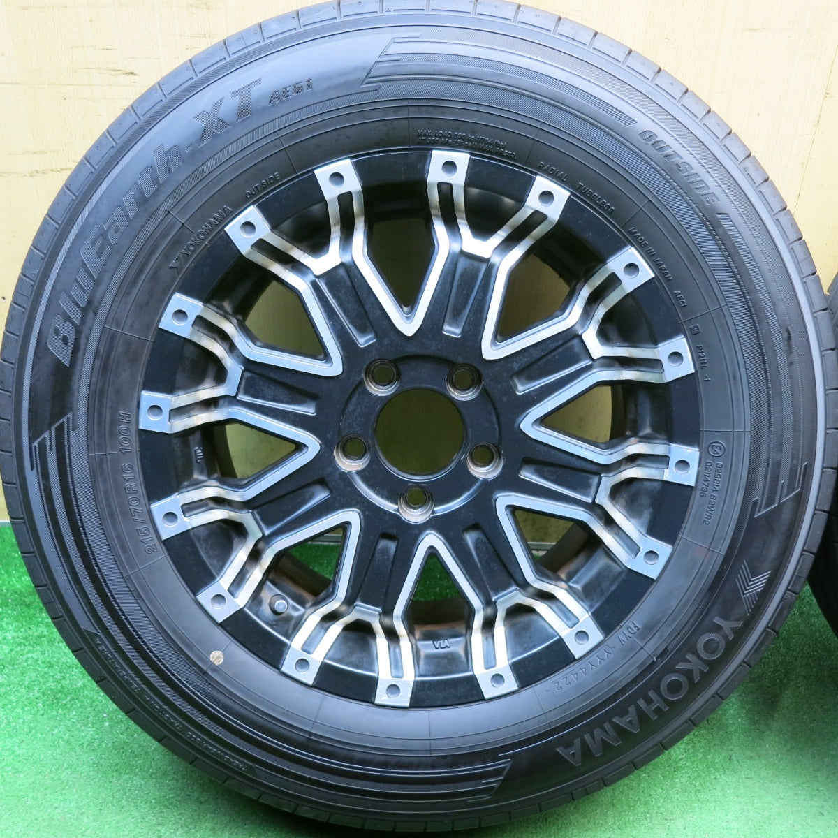バリ溝！22年！9.5分◎632 LOXARNY ROCK KELLY MX 215/70R16 ヨコハマ BluEarth-XT AE61 ロクサーニ ロックケリー 16インチ PCD114.3/5H◎6092003HAノ