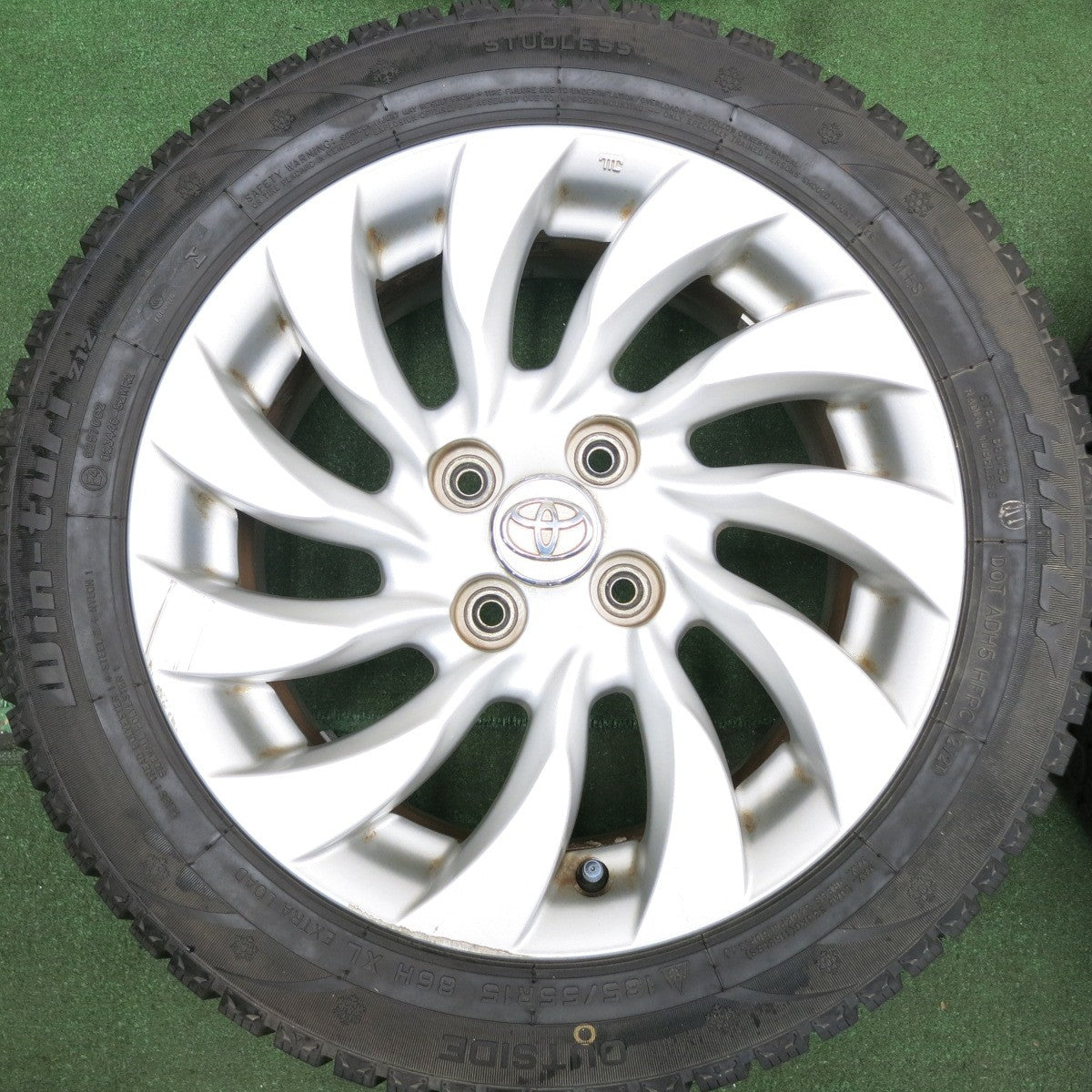 *送料無料* バリ溝！21年！ほぼ10分★トヨタ bB 純正 ENKEI 185/55R15 スタッドレス ハイフライ Win-turi 212 エンケイ 15インチ PCD100/4H★4052703HAス