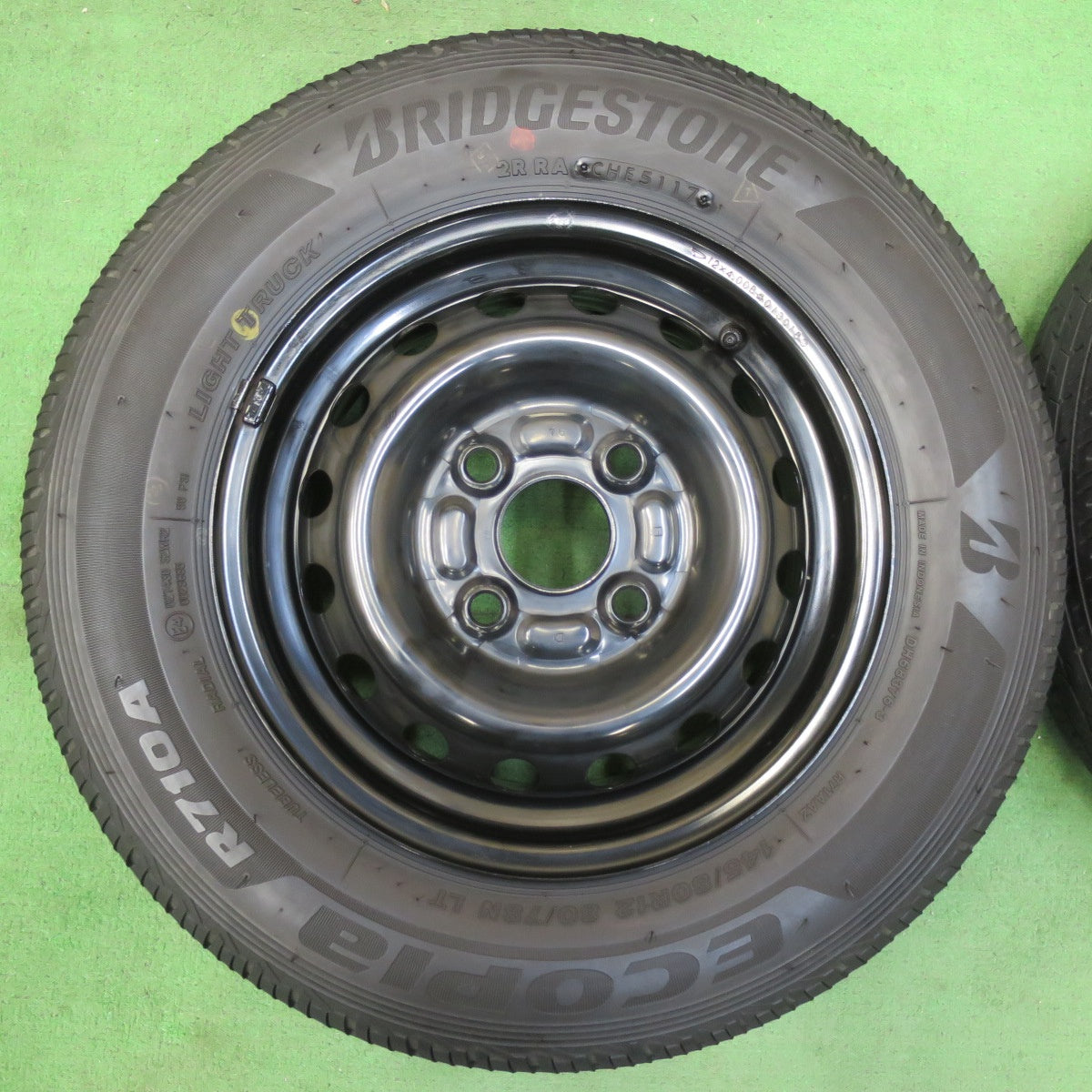 [送料無料] キレイ★ダイハツ ミラ 純正 スチール 145/80R12 80/78N ブリヂストン エコピア R710A 12インチ PCD100/4H★5031203イノ