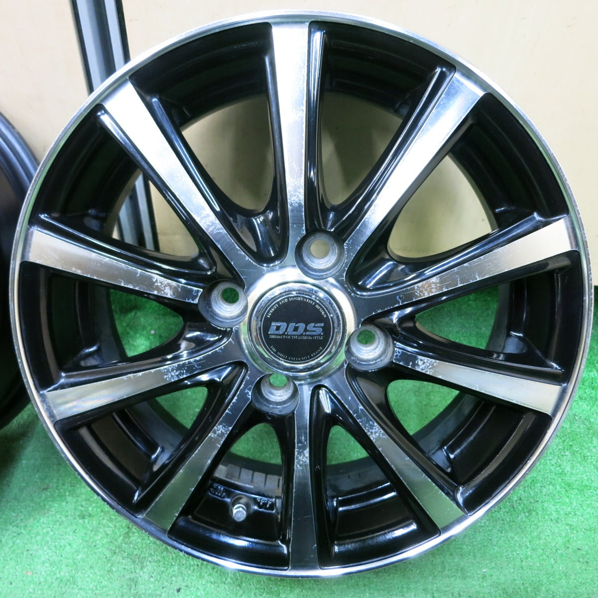 送料無料] 4本価格☆D.O.S. DOS ホイール 14インチ 14×4.5J PCD100/4H