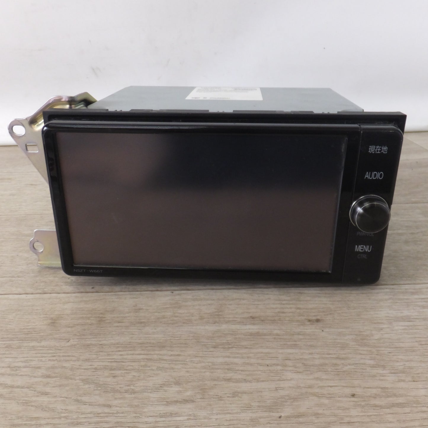 [送料無料] ★富士通テン製 トヨタ 純正 SDナビゲーション NSZT-W66T 08605-00A50(32)★