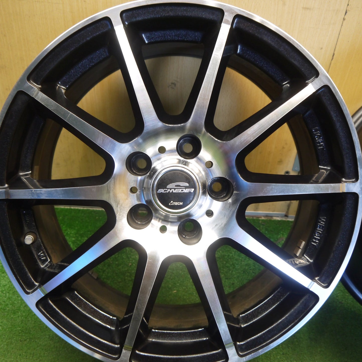 4本価格★SCHNEIDER ATECH 17インチ ホイール シュナイダー エーテック 17×7J PCD114.3/5H★6072902Hホ
