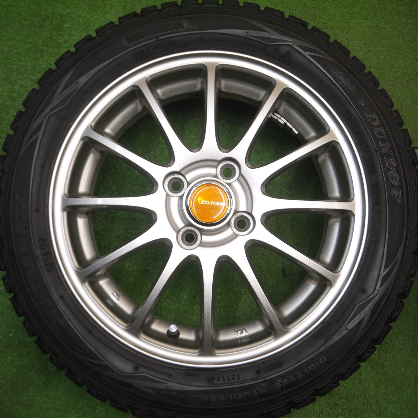 [送料無料] キレイ★スタッドレス 165/60R15 ダンロップ ウインターマックス WM01 ECO FORME エコフォルム 軽自動車 ハスラー デリカミニ等 PCD100/4H★4122703Hス