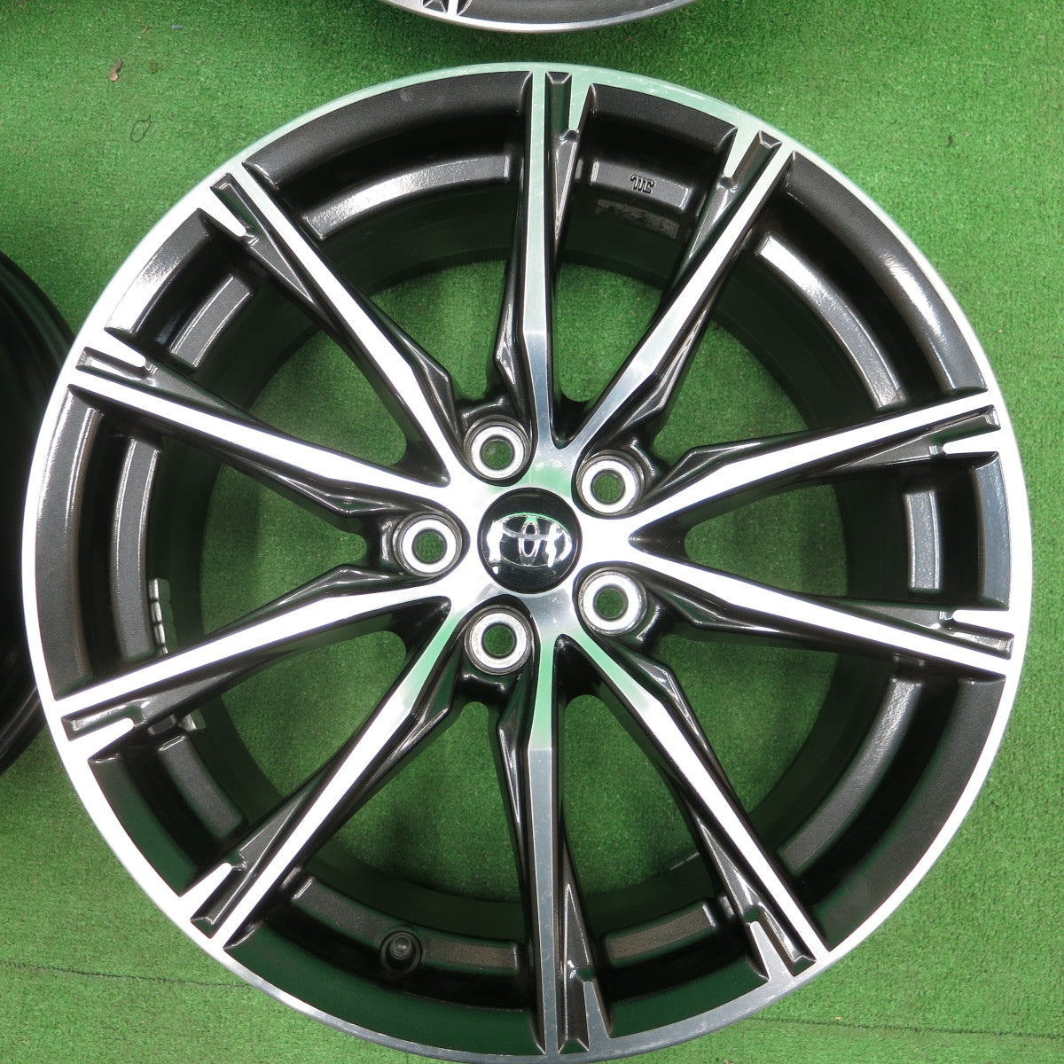 トヨタ 86 後期 17インチ 純正ホイール タイヤホイールセット 送料無料* キレイ☆トヨタ ZN6 86 後期 純正 ホイール 17インチ 17×7J