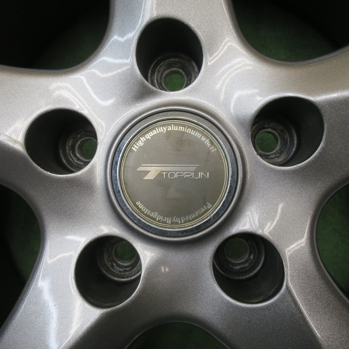 バリ溝！23年！キレイ！9.5分★スタッドレス 215/60R17 ヨコハマ ジオランダー i/T-S TOPRUN トップラン 17インチ PCD114.3/5H★6042703NJス