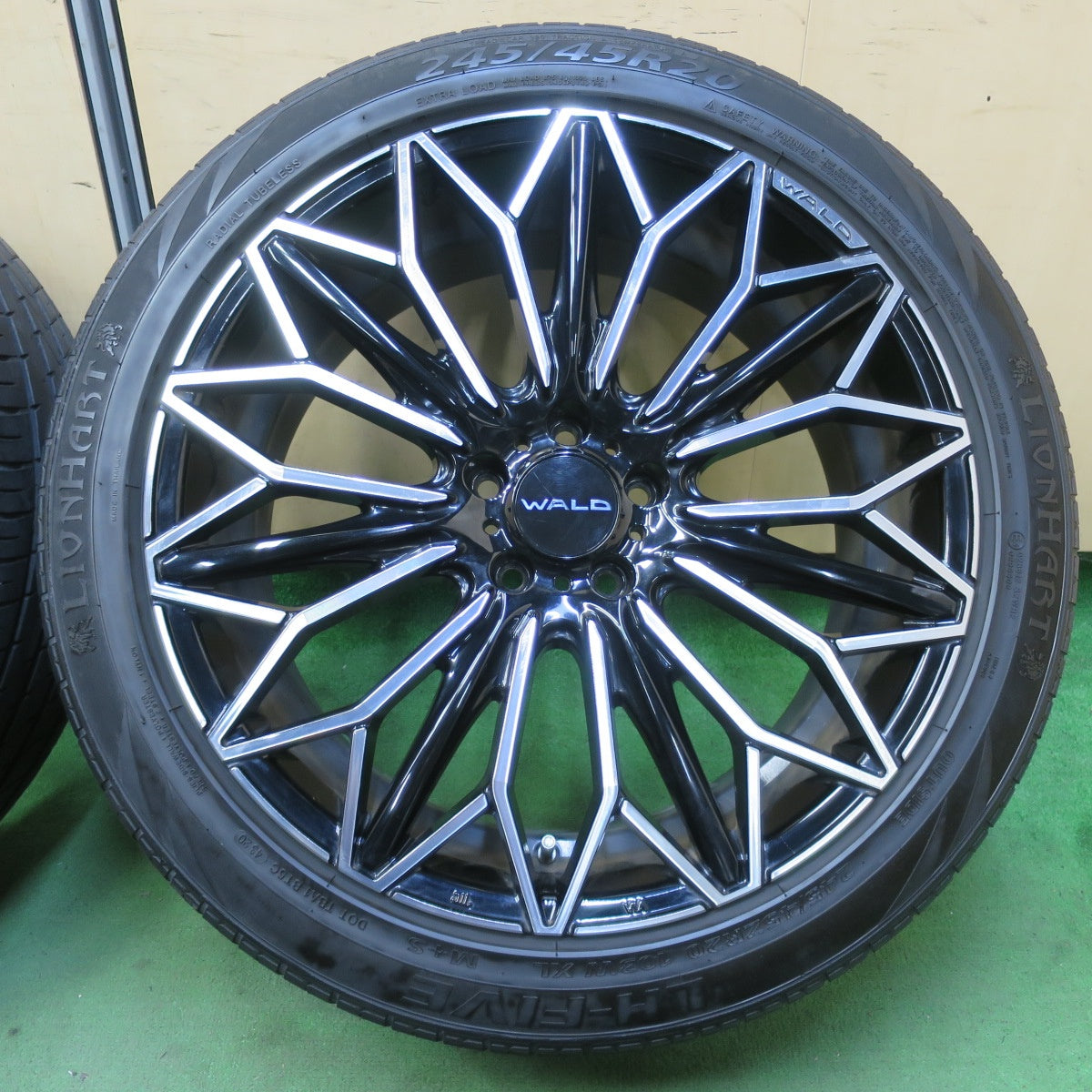 4本価格★WALD KAEDE K11C 245/45R20 ライオンハート LH-FIVE 20インチ ヴァルド カエデ 楓 PCD114.3/5H★5070705イノ