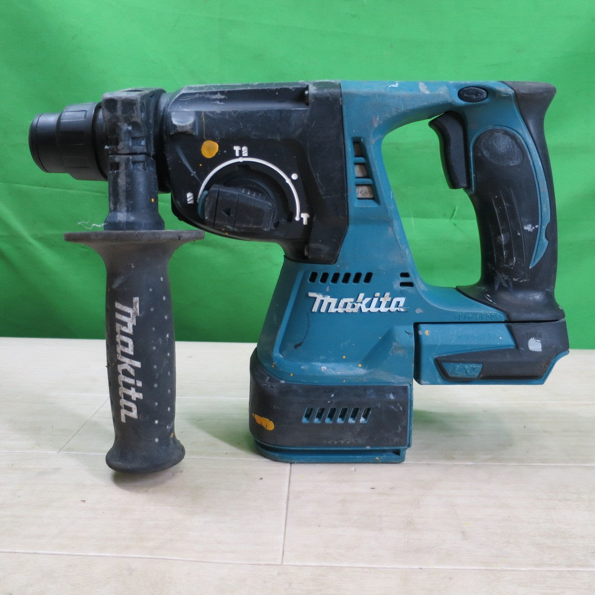 ☆マキタ 24mm 充電式 ハンマドリル HR244D 電動 工具 ハンマードリル makita☆
