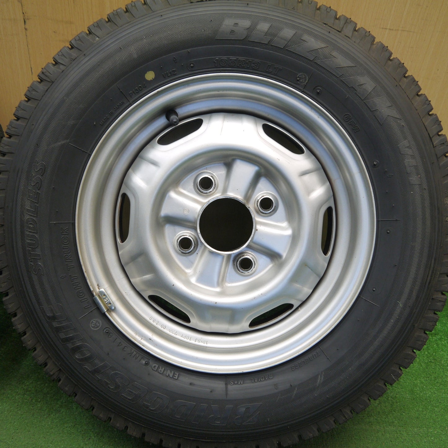 ほぼ未使用★タウンエース 等 225/50R12.5 165R13 スタッドレス ブリヂストン ブリザック W965 VL1 TOPY スチール ホイール 12.5 13 インチ PCD114.3/4H★6041504Hス