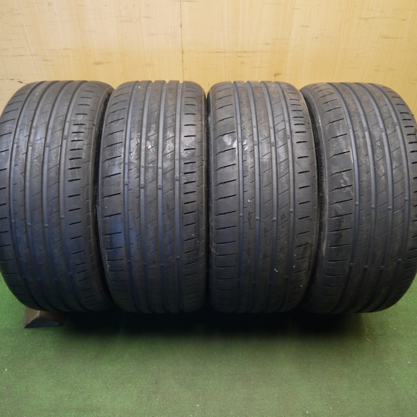 未使用！24年★235/35R19 ブリヂストン ポテンザ S007A タイヤ 19インチ インプレッサ WRX ワーゲン シロッコ アウディ S4 A4 A6 等★6032409Hノタ