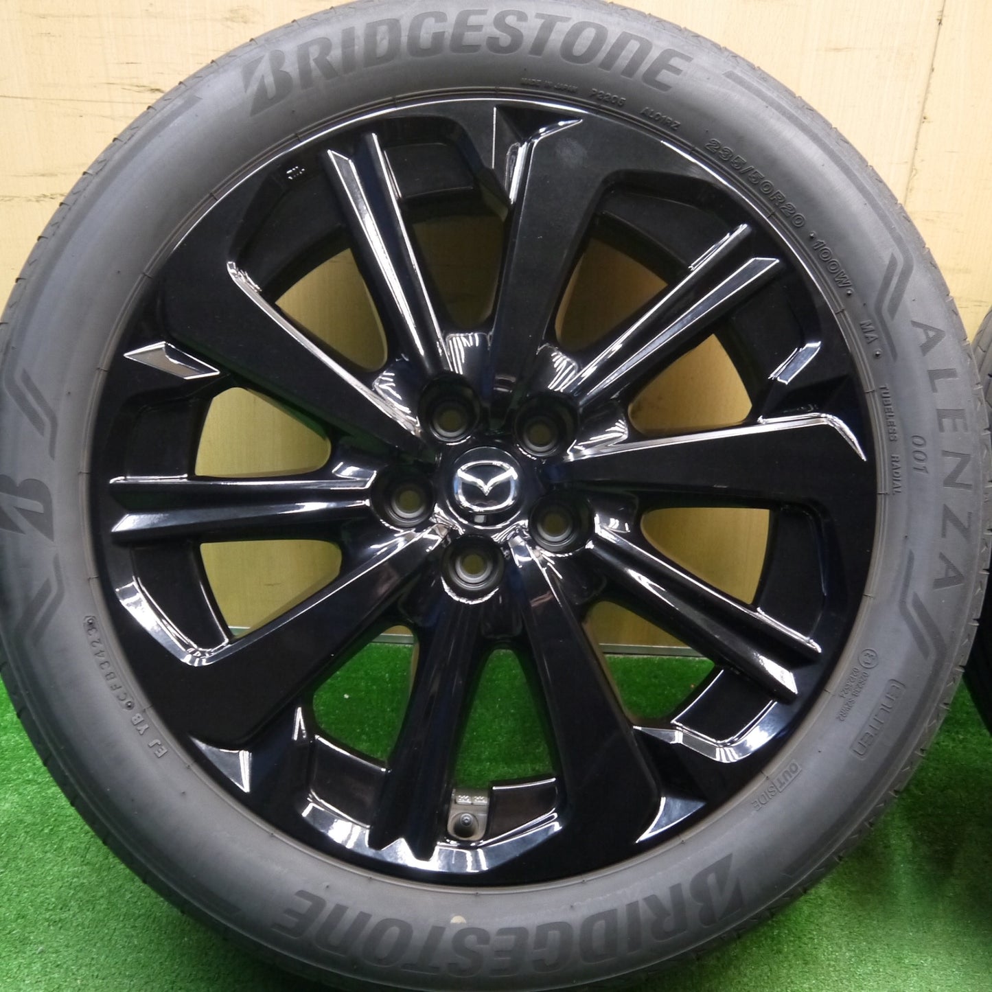 [送料無料] バリ溝！22年！8.5分★マツダ CX-60 プレミアム スポーツ 最高峰 グレード 純正 235/50R20 ブリヂストン アレンザ 001 20インチ CX60 PCD114.3/5H★5031904Hノ