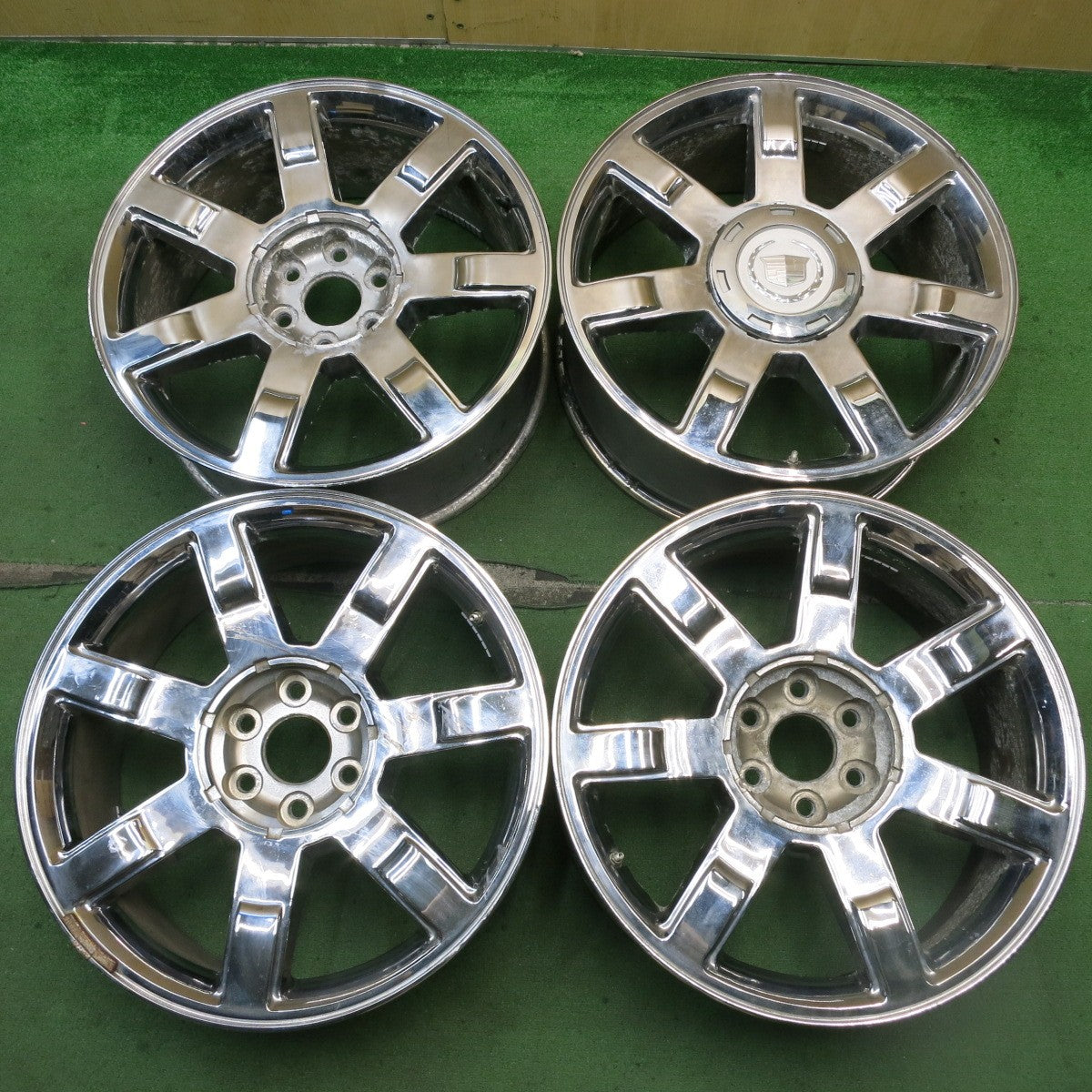 4本価格★キャデラック エスカレード 純正 ホイール 22インチ 22×9J PCD139.7/6H★5081502HAホ