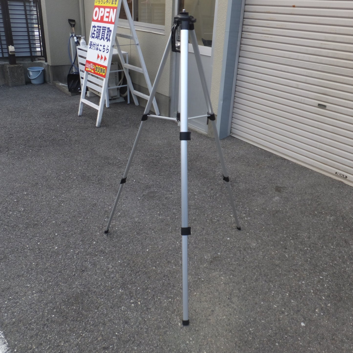 [送料無料] 現状品★ムラテックKDS レーザークロス三脚 4M LEC-4M★
