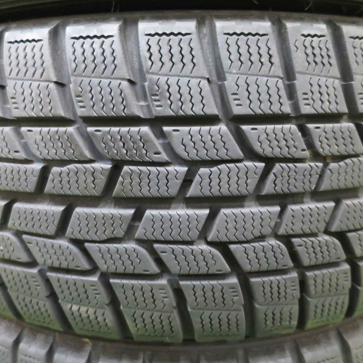バリ溝！9分★プリウス 等 215/45R17 スタッドレス グッドイヤー アイスナビ6 Joker STIR ジョーカー ステア 17インチ PCD100/5H★6032103ナス