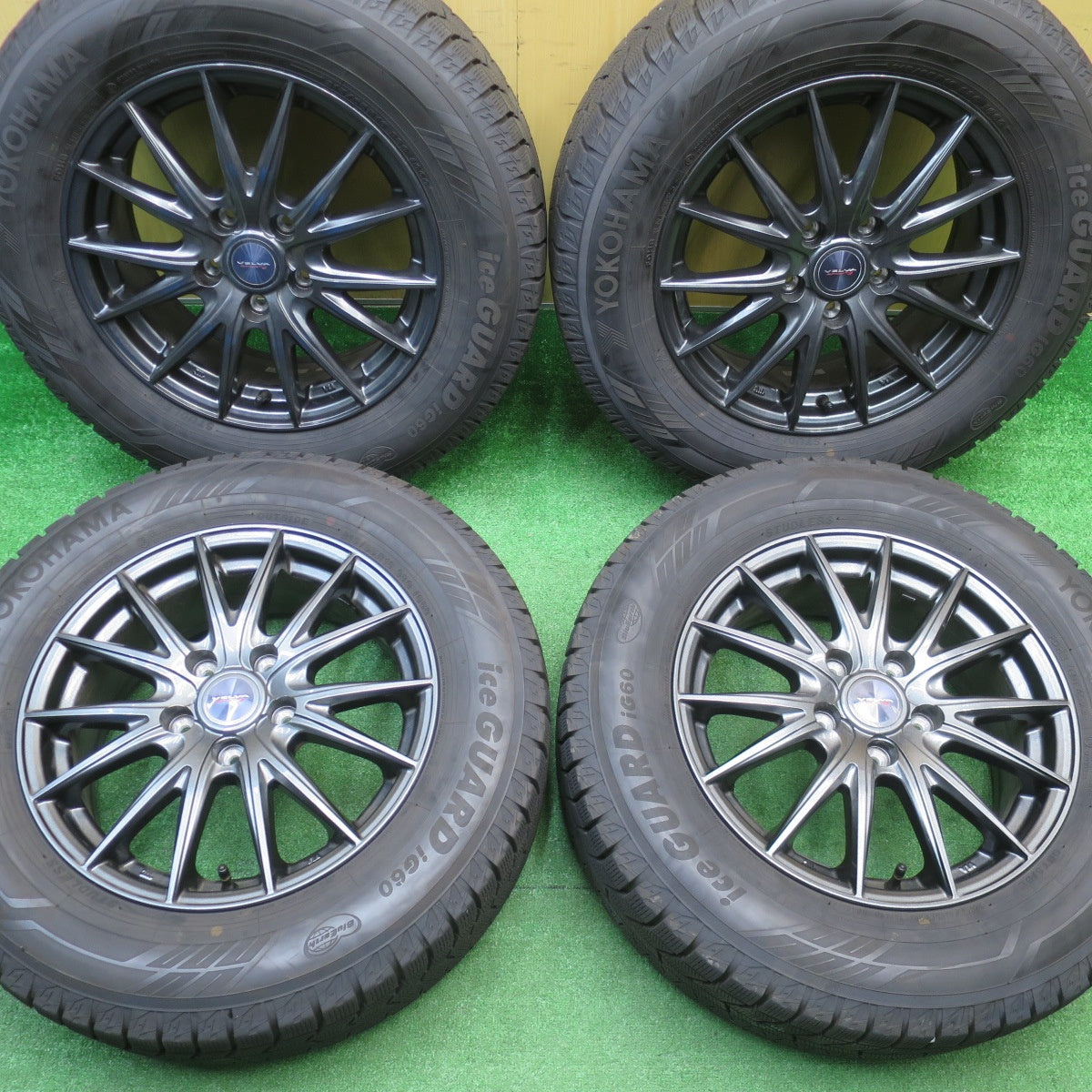 バリ溝！23年！キレイ！9.5分★スタッドレス 215/65R16 ヨコハマ アイスガード iG60 VELVA SPORTZ ヴェルヴァ 16インチ PCD114.3/5H★5110903NJス