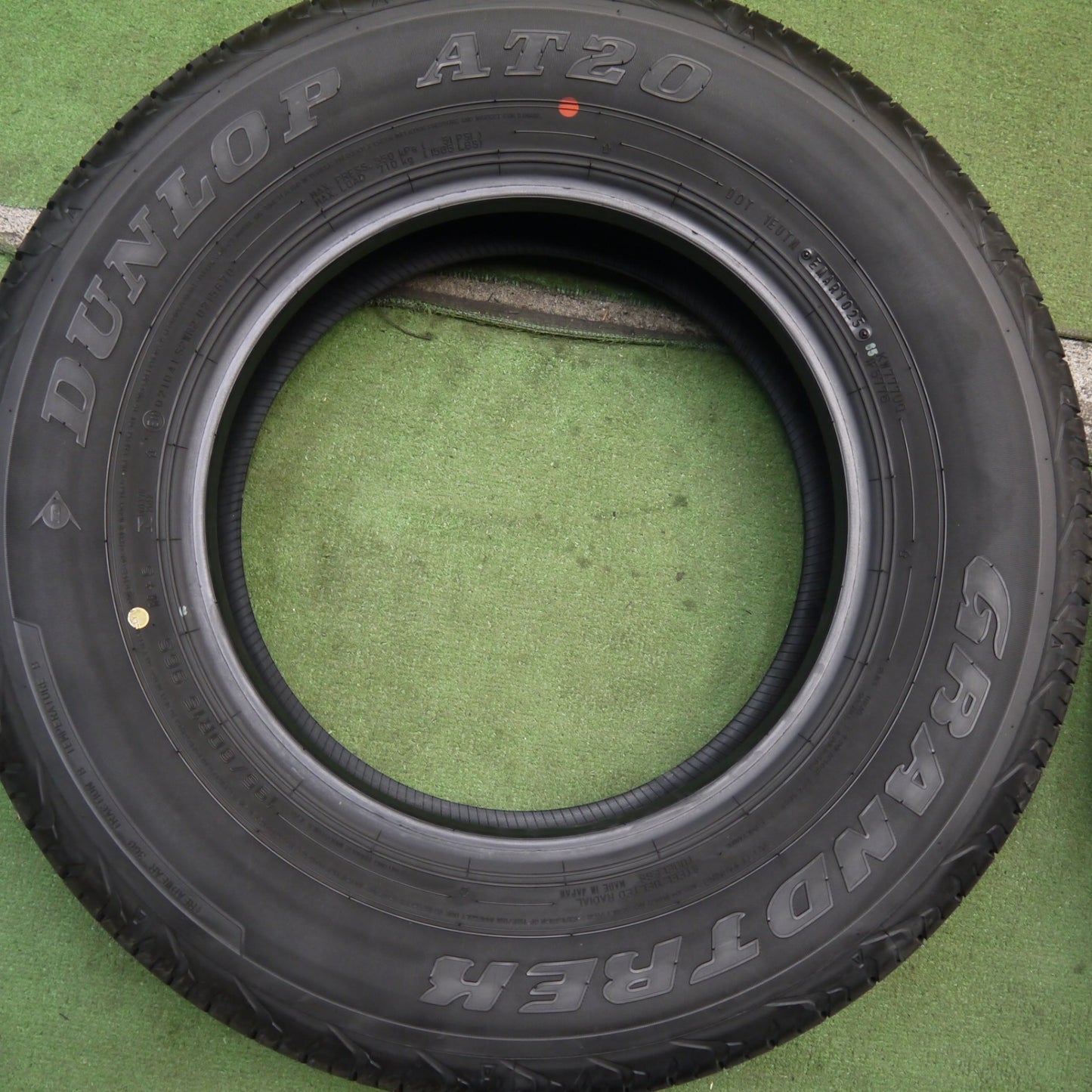 新車外し！25年★195/80R15 ダンロップ AT20 グラントレック タイヤ 15インチ ジムニー シエラ ハイエース 等★5050504HAノタ