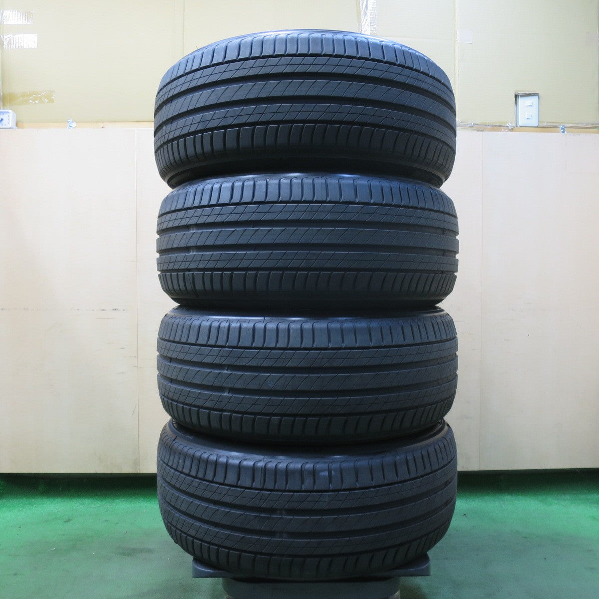 新車外し！25年★225/50R18 ミシュラン プライマシー4 タイヤ 18インチ カローラクロス エスティマ ヴェゼル C-HR 等★5112602イノタ