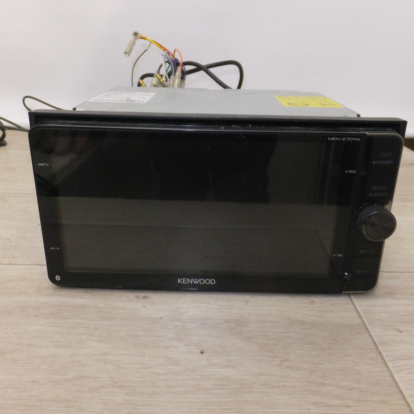 [送料無料] ★ケンウッド KENWOOD メモリーナビゲーション MDV-Z701W[19]★