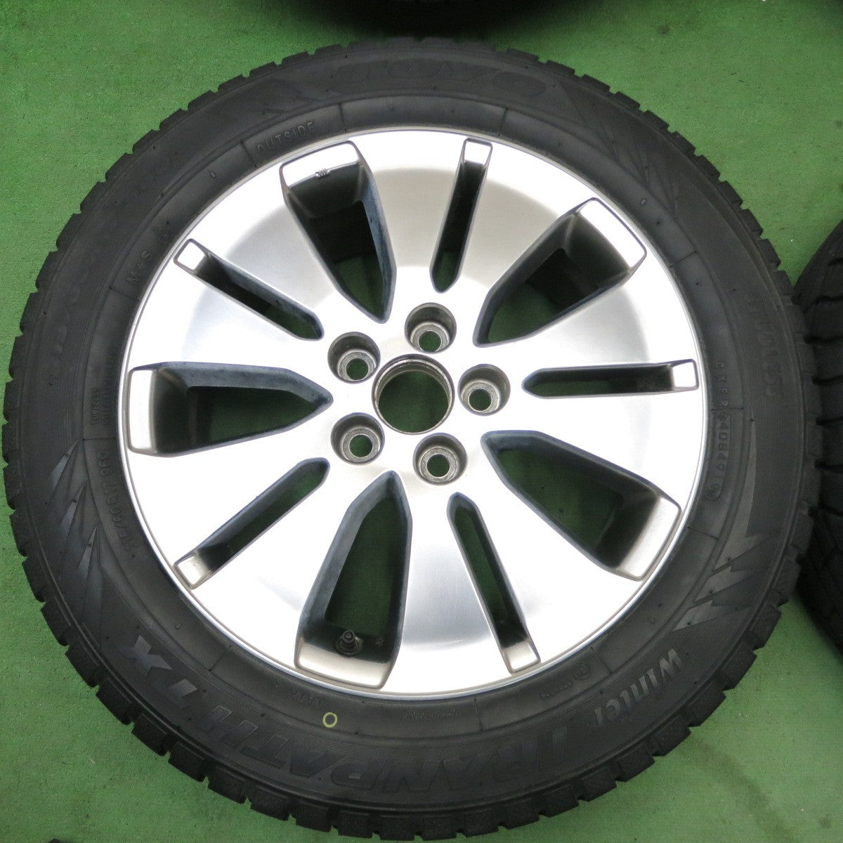 バリ溝！8.5分★トヨタ 10系 アルファード 純正 215/60R17 スタッドレス トーヨー ウインター トランパス TX 17インチ PCD114.3/5H★5040207ナス