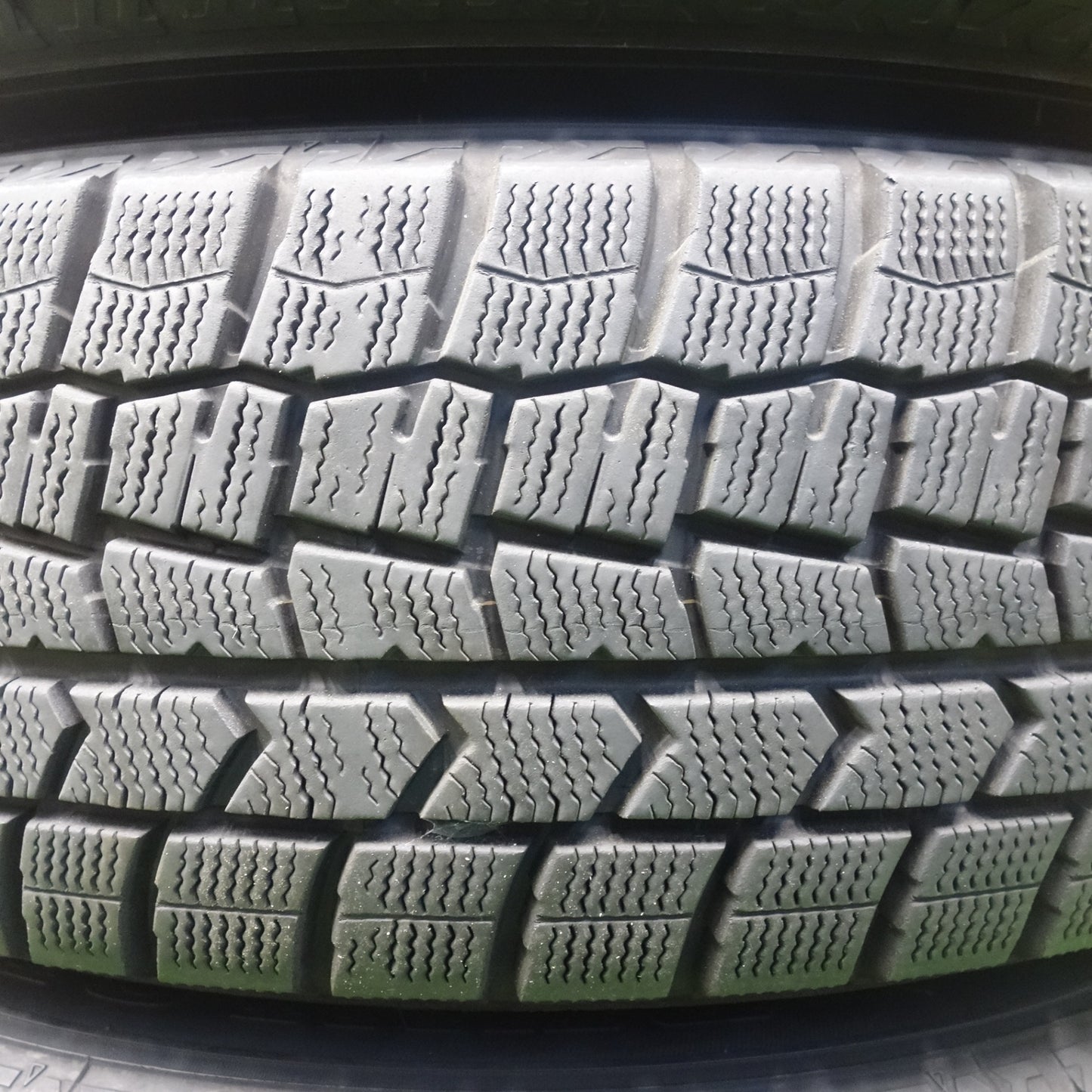 バリ溝！22年！キレイ！9.5分★スタッドレス 195/65R15 ダンロップ ウインターマックス WM02 ravrion RS01 ラブリオン 15インチ PCD114.3/5H★6012903KTス