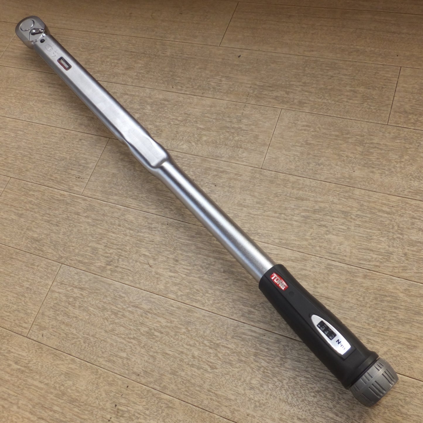 [送料無料] ★トネ TONE プレセット形トルクレンチ ダイレクトセットタイプ T6MN300　差込角 19.0mm★