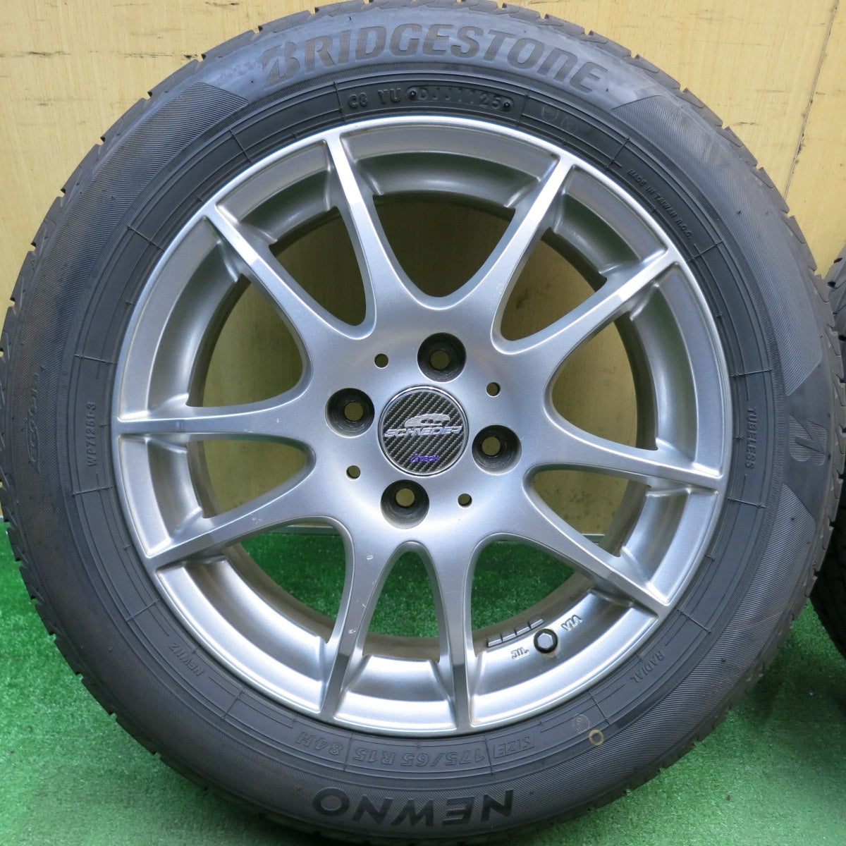 バリ溝！25年！ほぼ10分★175/65R15 ブリヂストン NEWNO SCHNEIDER シュナイダー ニューノ 15インチ PCD100/4H★6053007HAノ