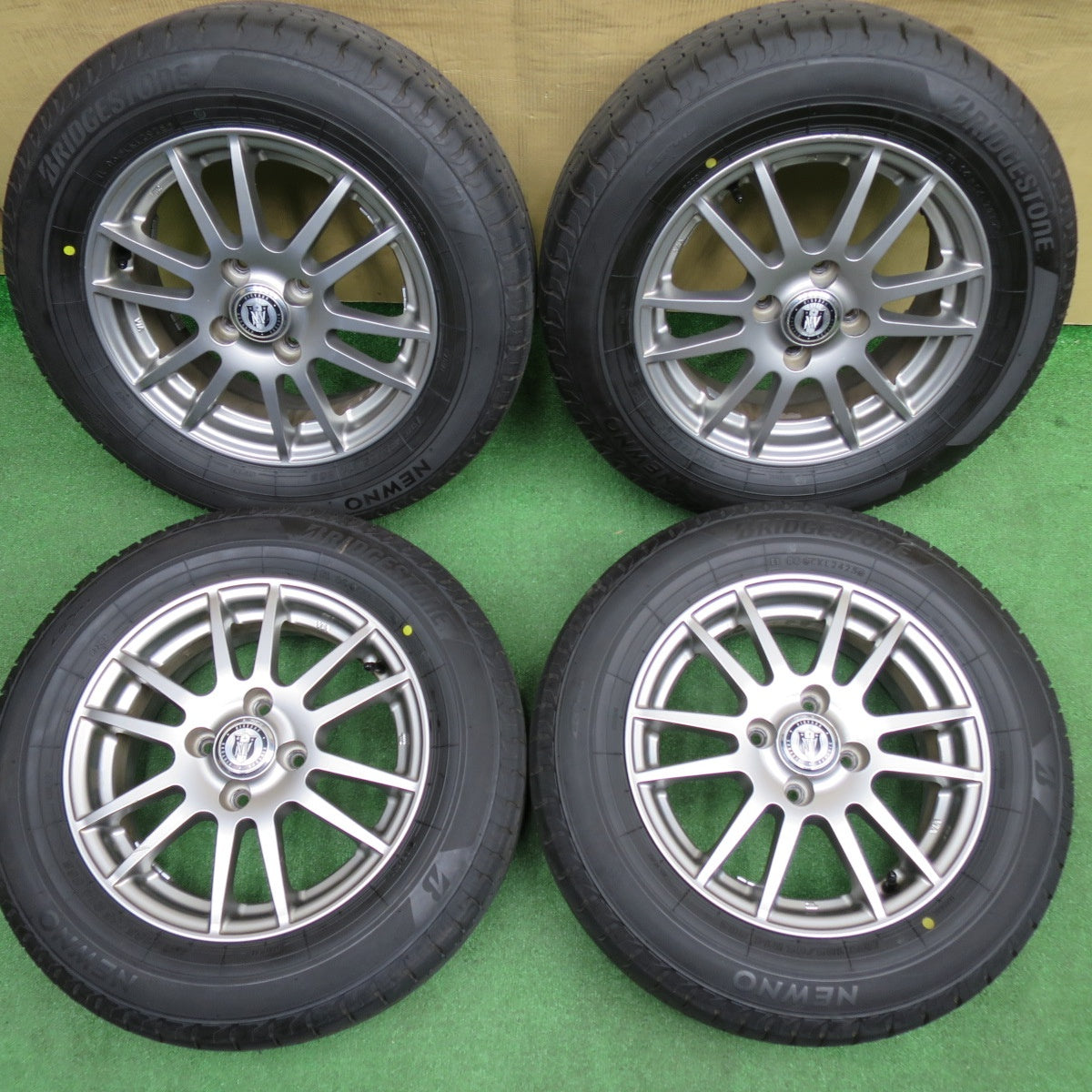 バリ溝！25年！キレイ！ほぼ10分★185/65R14 ブリヂストン NEWNO NIRVANA NV ニルバーナ ニルヴァーナ ニューノ 14インチ PCD100/4H★6031504NKノ