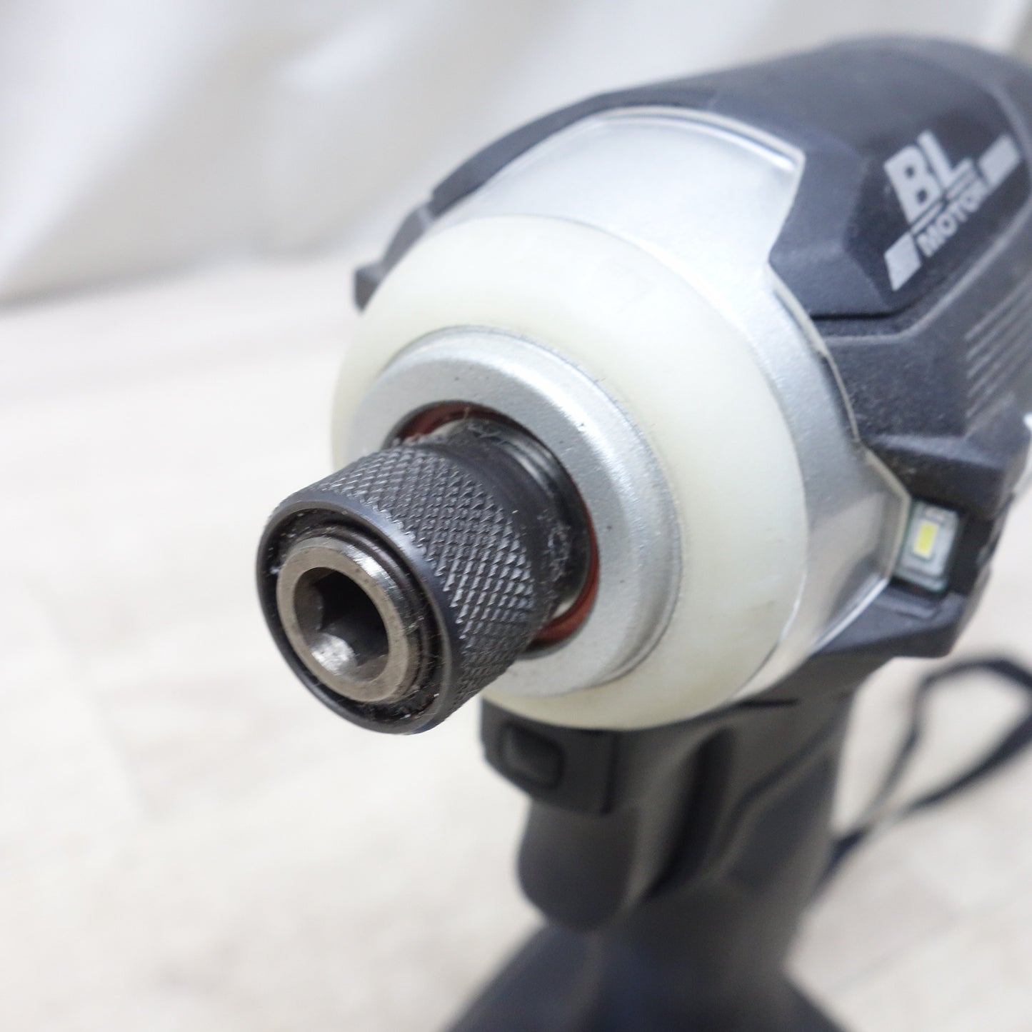 [送料無料] 付属品付き◆マキタ 充電式 インパクトドライバ TD171D 電動 工具 18V makita コードレス 本体のみ◆