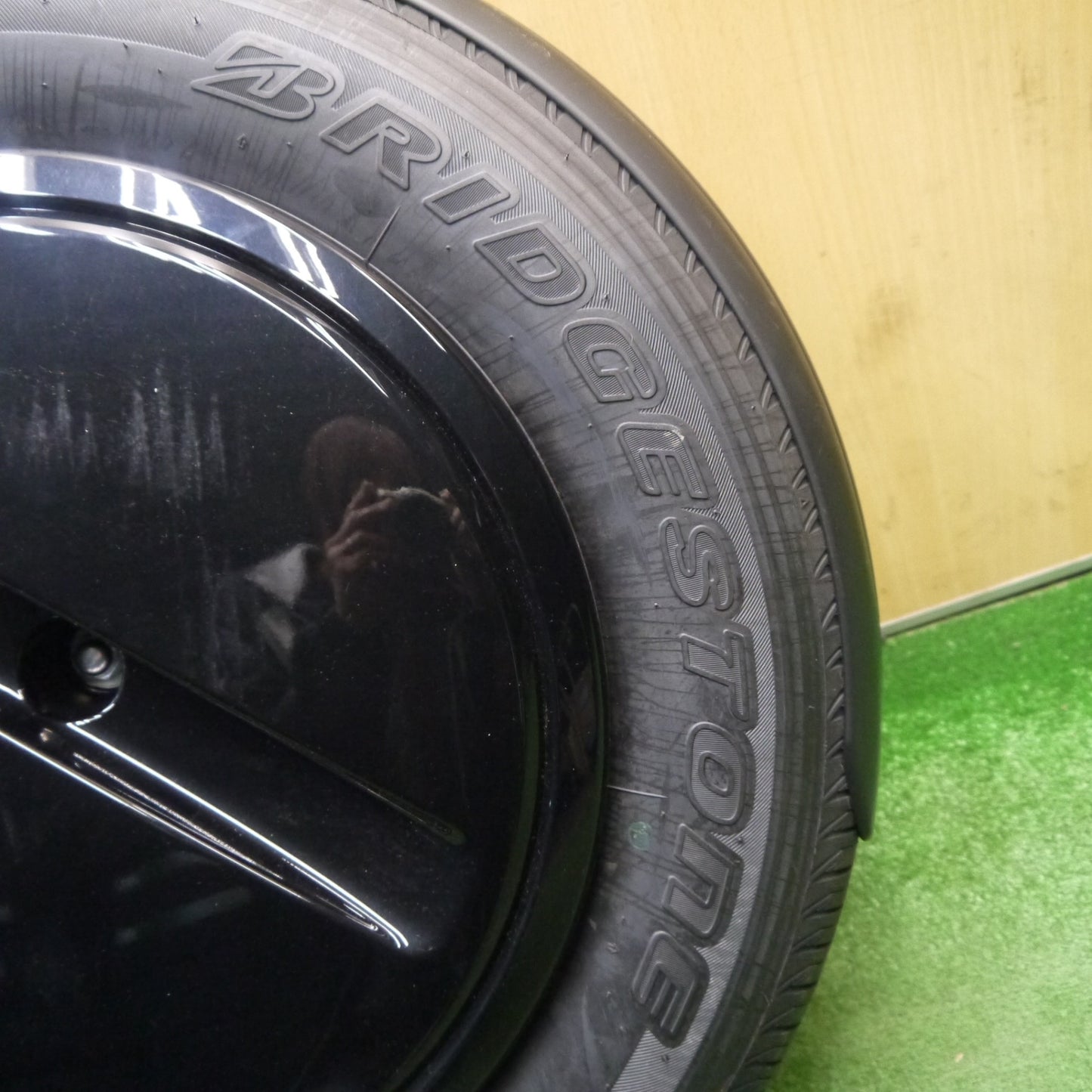 新車外し！23年！背面カバー付き！1本★スズキ ジムニー 純正 スチール 175/80R16 ブリヂストン デューラー H/L 852 スペア 16インチ PCD139.7/5H★5121901Hノ