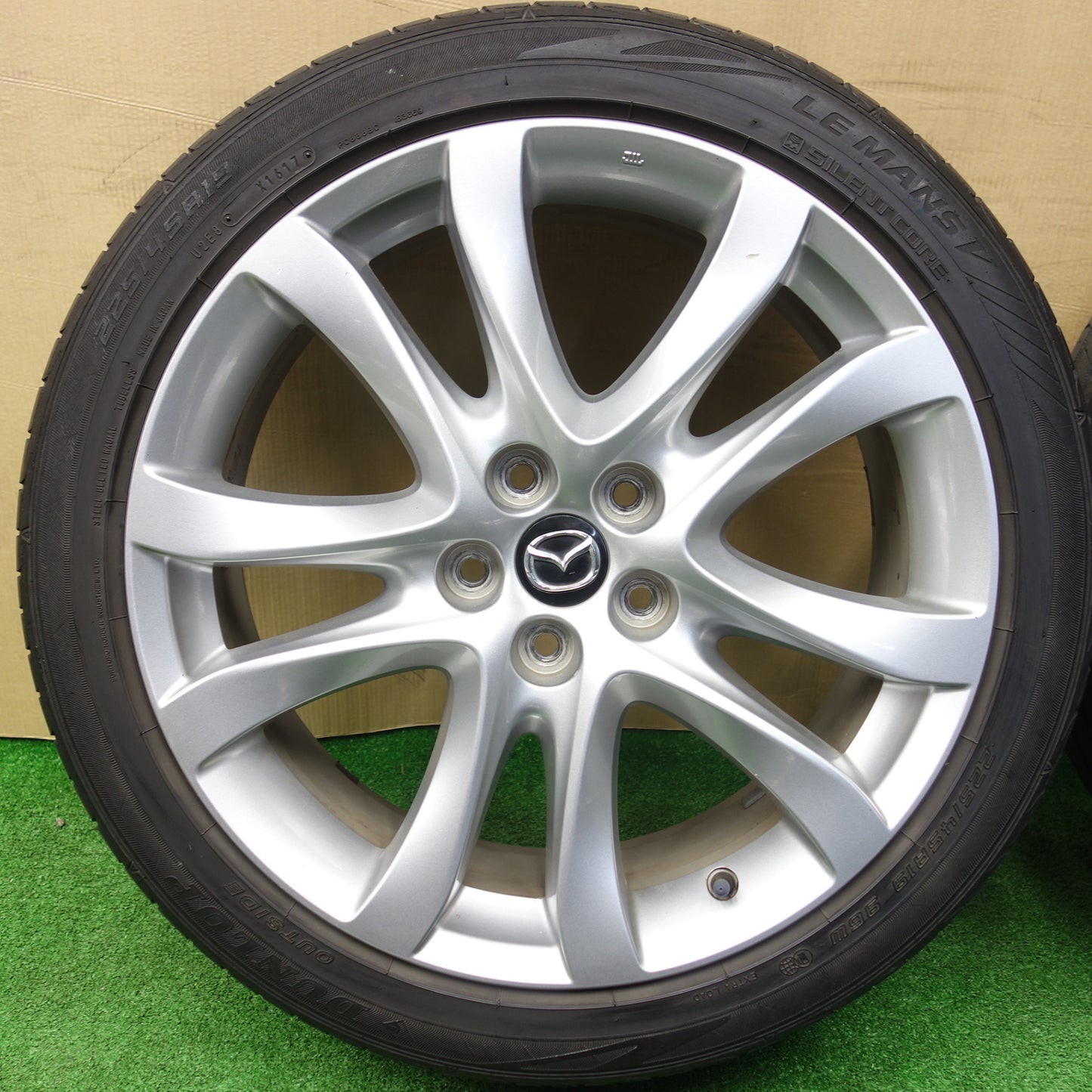 4本価格★マツダ GJ アテンザ 純正 225/45R19 ダンロップ LE MANS V ルマン5 19インチ PCD114.3/5H★5121101KTノ