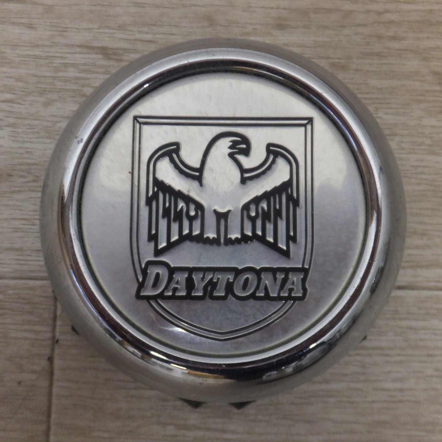 [送料無料] ★デイトナ DAYTONA ホイールキャップ DB503 6穴 4点 セット★